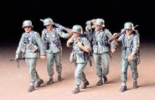 Tamiya German Machine Gun Crew 