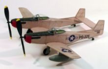 Dumas F-82 Twin Mustang (44.5cm)