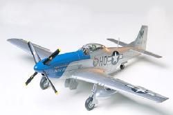 Tamiya North American P-51D Mustang 8th AF