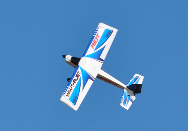 Max-Thrust Riot V2 Radio Remote Control Model Plane Blue Airframe 